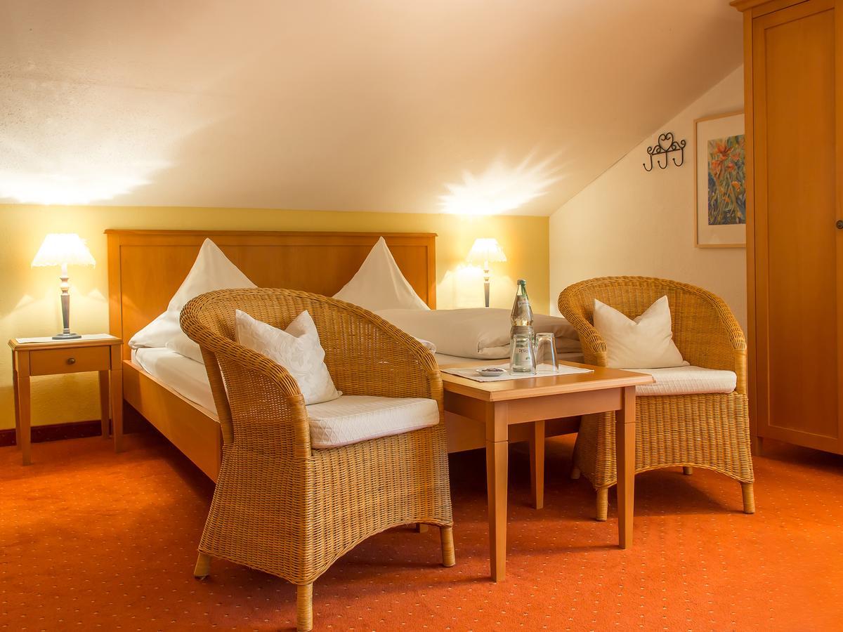 Hotel Garni Alpenblick Bergen  Exterior photo